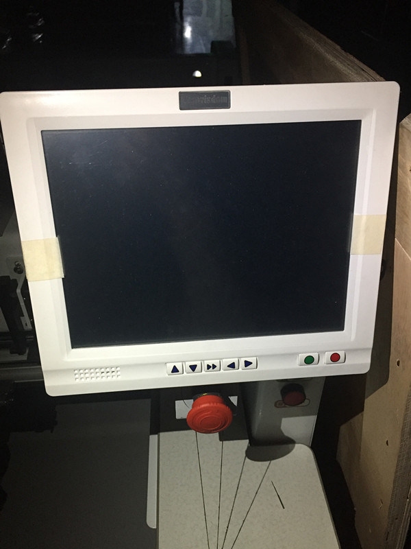 Wonyo 2 Head Komerčné vyšívacie stroje pre čiapky Wy1202c